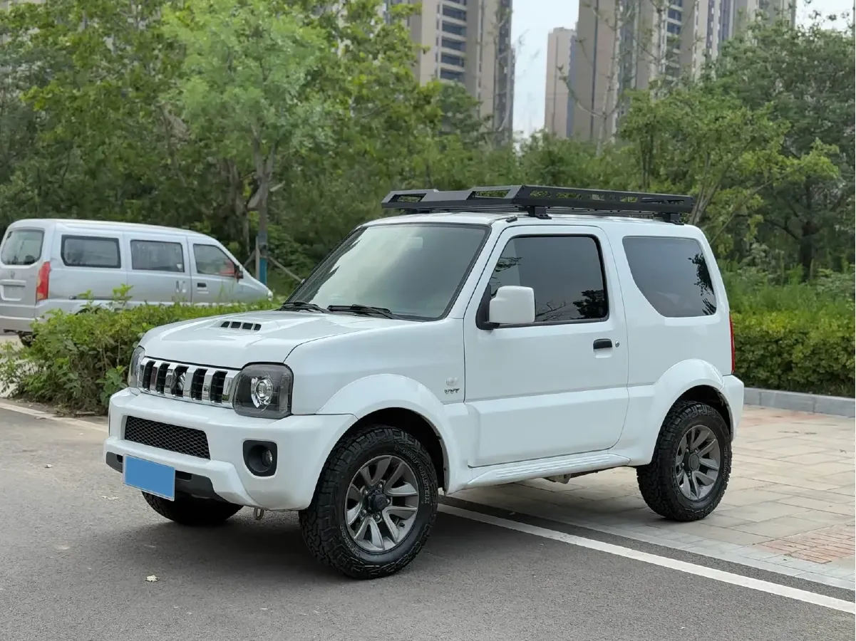 2015 Suzuki Jimny 1.3L 85HP L4 4AT,autocango,china used car exporter,china ev exporter,chinese used car exporter,chinese used ev exporter