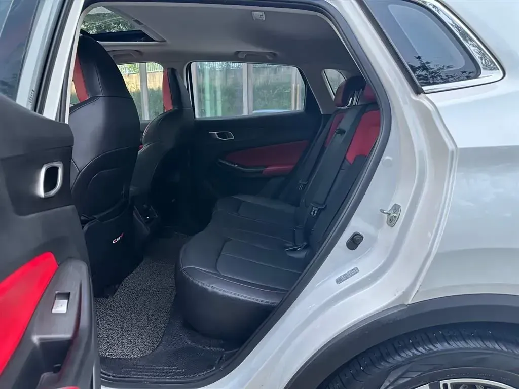 2022 ChangAn CS55 Plus 1.5T 188HP L4 7DCT,autocango,china used car exporter,china ev exporter,chinese used car exporter,chinese used ev exporter