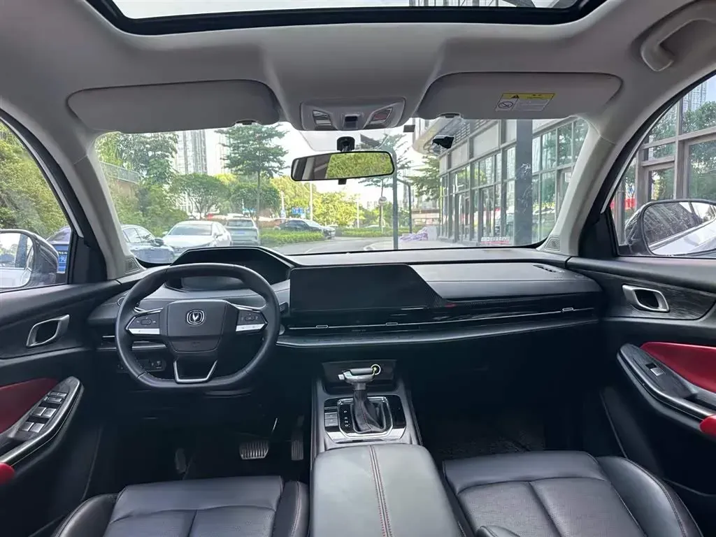 2022 ChangAn CS55 Plus 1.5T 188HP L4 7DCT,autocango,china used car exporter,china ev exporter,chinese used car exporter,chinese used ev exporter