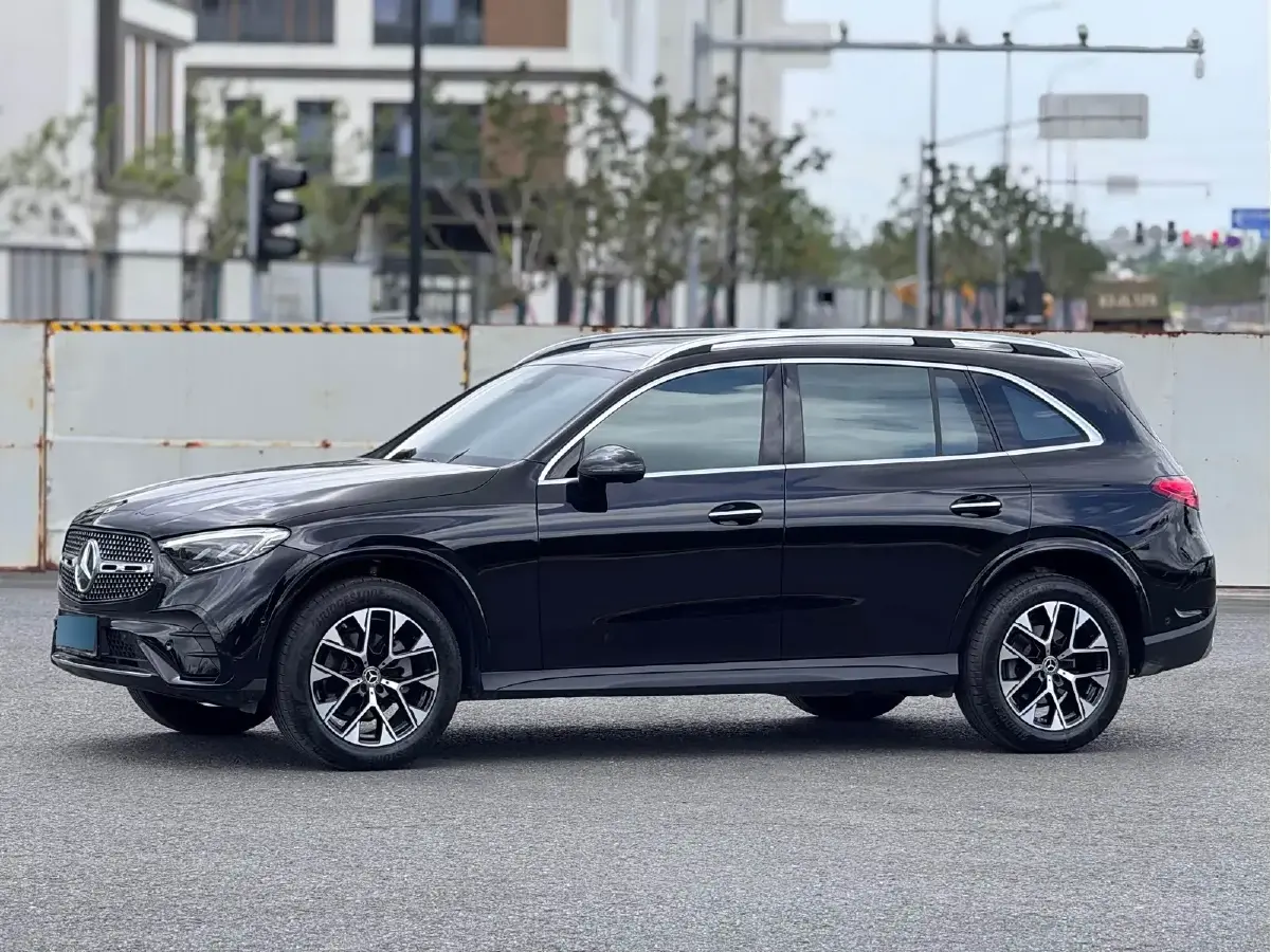 2024 Mercedes-Benz GLC Class 2.0T 204HP L4 9AT