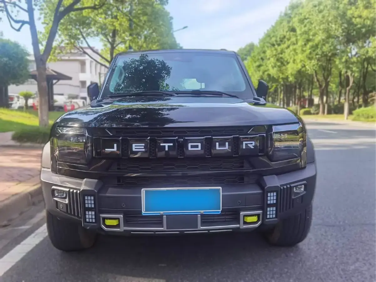 2023 Jetour Traveller 2.0T 254HP L4 7DCT