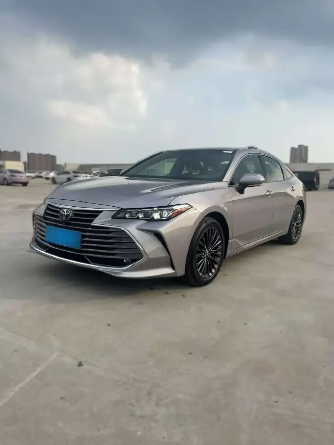 2021 Toyota Avalon 2.5L 209HP L4 8AT