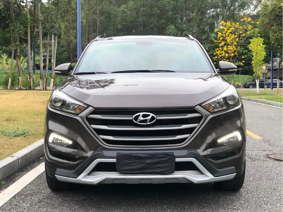 2015 Hyundai Tucson 1.6T 177HP L4 7DCT