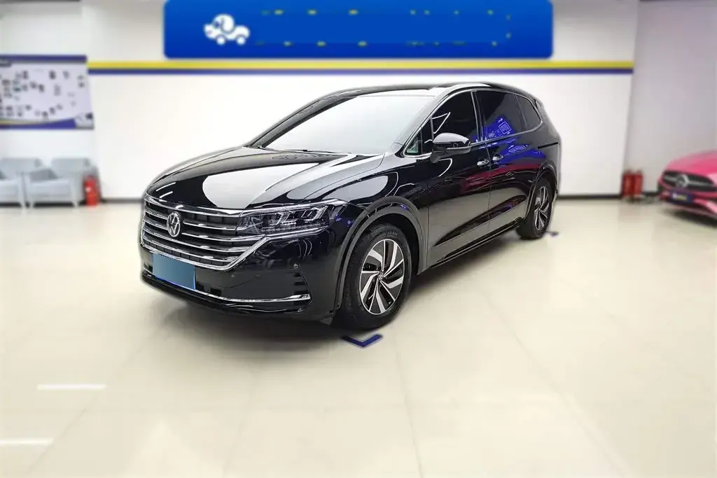 2023 Volkswagen Viloran 2.0T 220HP L4 7DCT