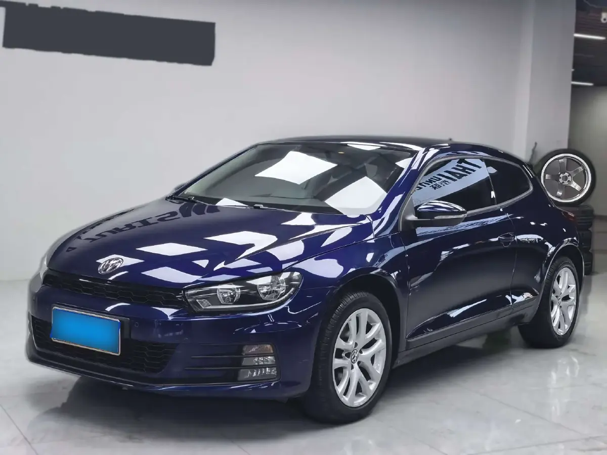 2015 Volkswagen Scirocco 1.4T 122HP L4 7DCT