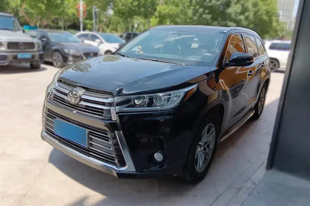 2018 Toyota Highlander 2.0T 220HP L4 6AT