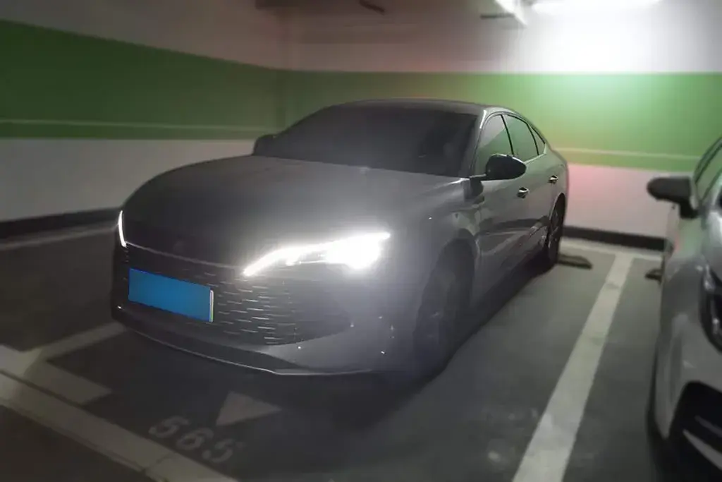 2024 BYD QinL 1.5L 101HP L4 E-CVT PHEV 10.08KWH