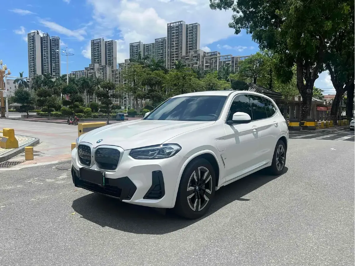 2024 BMW iX3 BEV 80KWH
