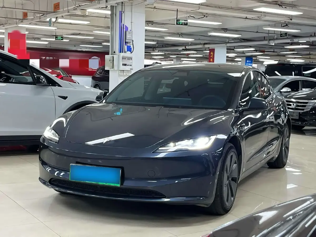 2023 Tesla Model 3 BEV 60KWH