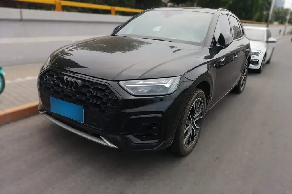 2024 Audi Q5L 2.0T 245HP L4 7DCT