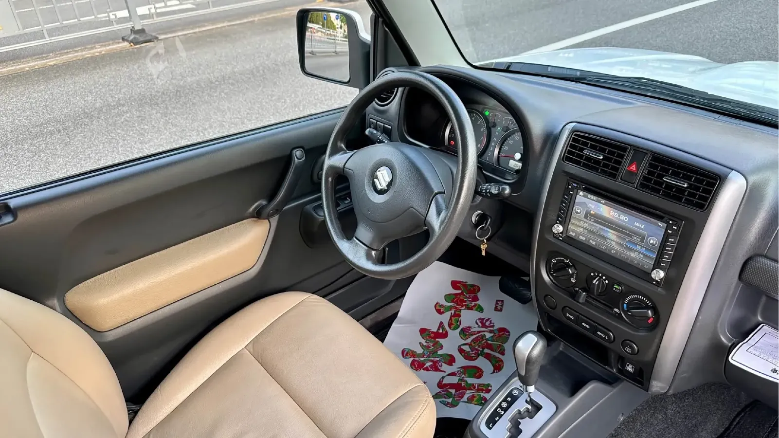 2012 Suzuki Jimny 1.3L 85HP L4 4AT,autocango,china used car exporter,china ev exporter,chinese used car exporter,chinese used ev exporter