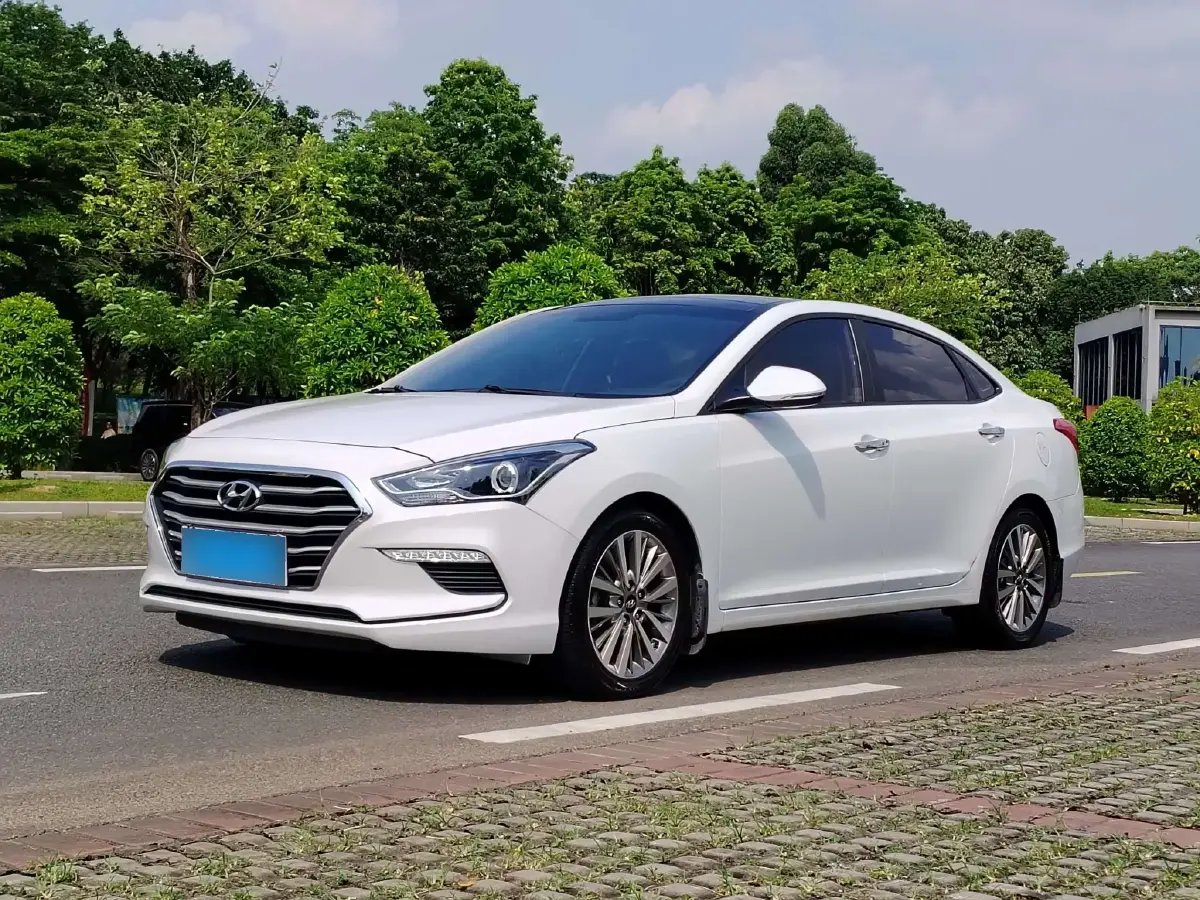 2019 Hyundai Mistra 1.8L 143HP L4 6AT