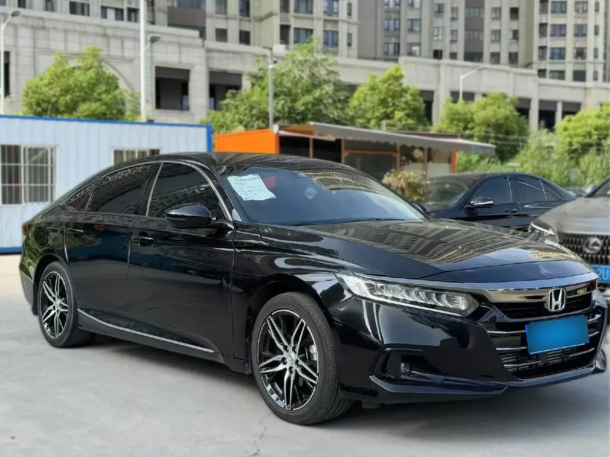2022 Honda Accord 1.5T 194HP L4 CVT