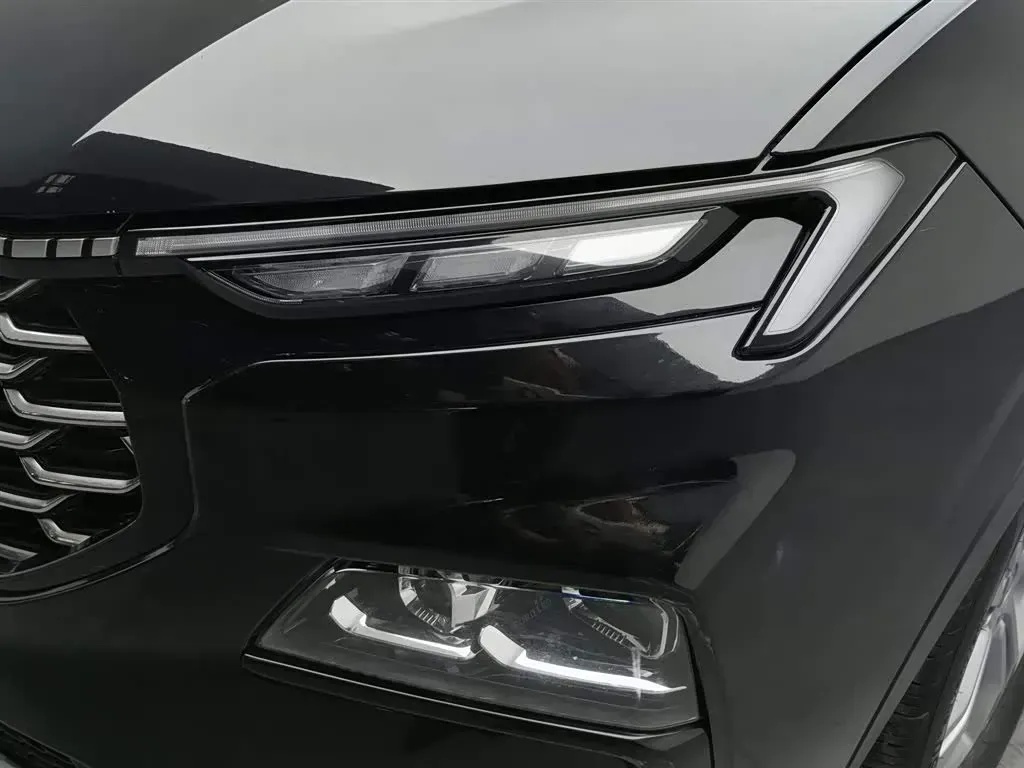 2022 Ford Equator Sport 1.5T 170HP L4 7DCT,autocango,china used car exporter,china ev exporter,chinese used car exporter,chinese used ev exporter