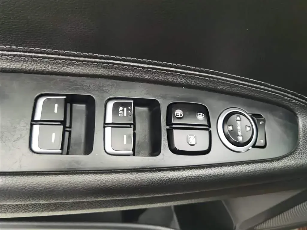 2014 Kia K4 1.8L 143HP L4 6AT,autocango,china used car exporter,china ev exporter,chinese used car exporter,chinese used ev exporter