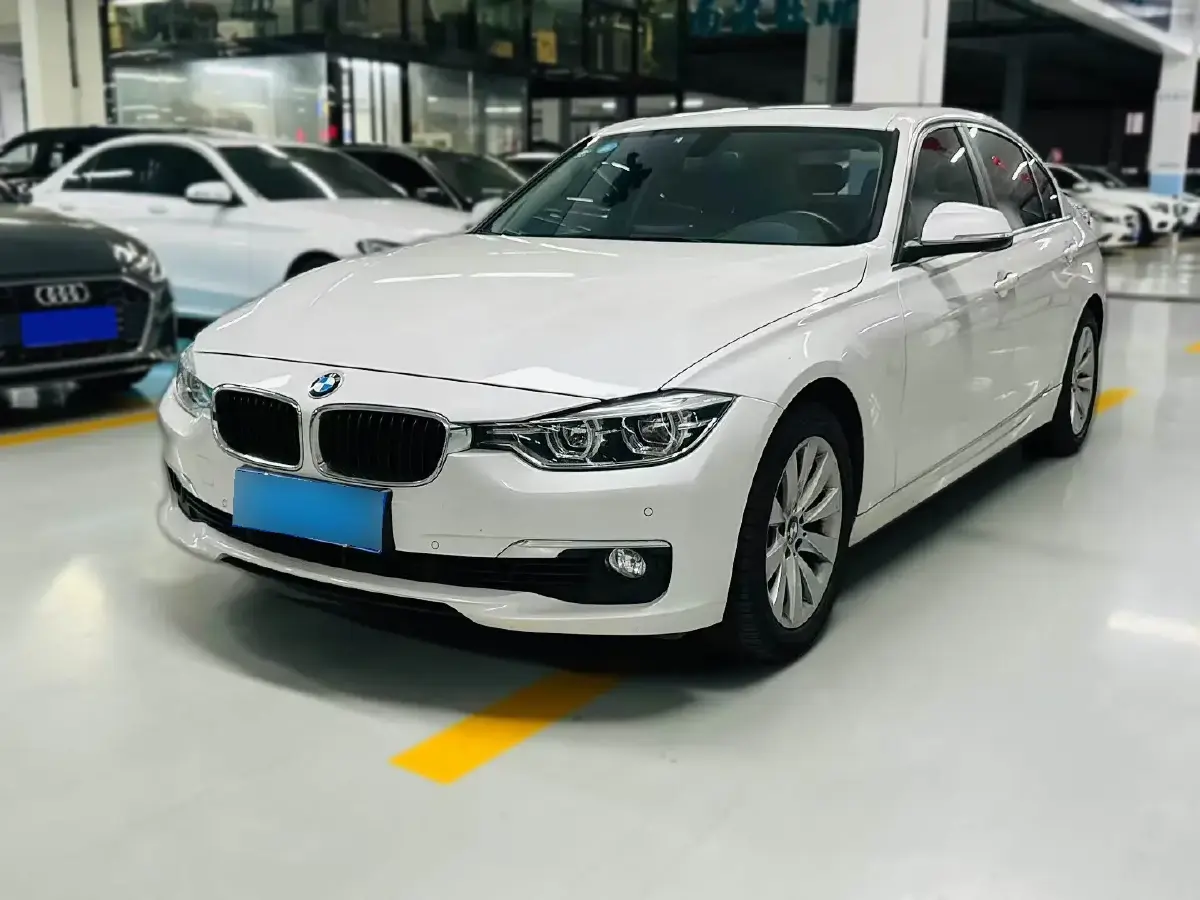2017 BMW 3 Series 1.5T 136HP L3 8AT
