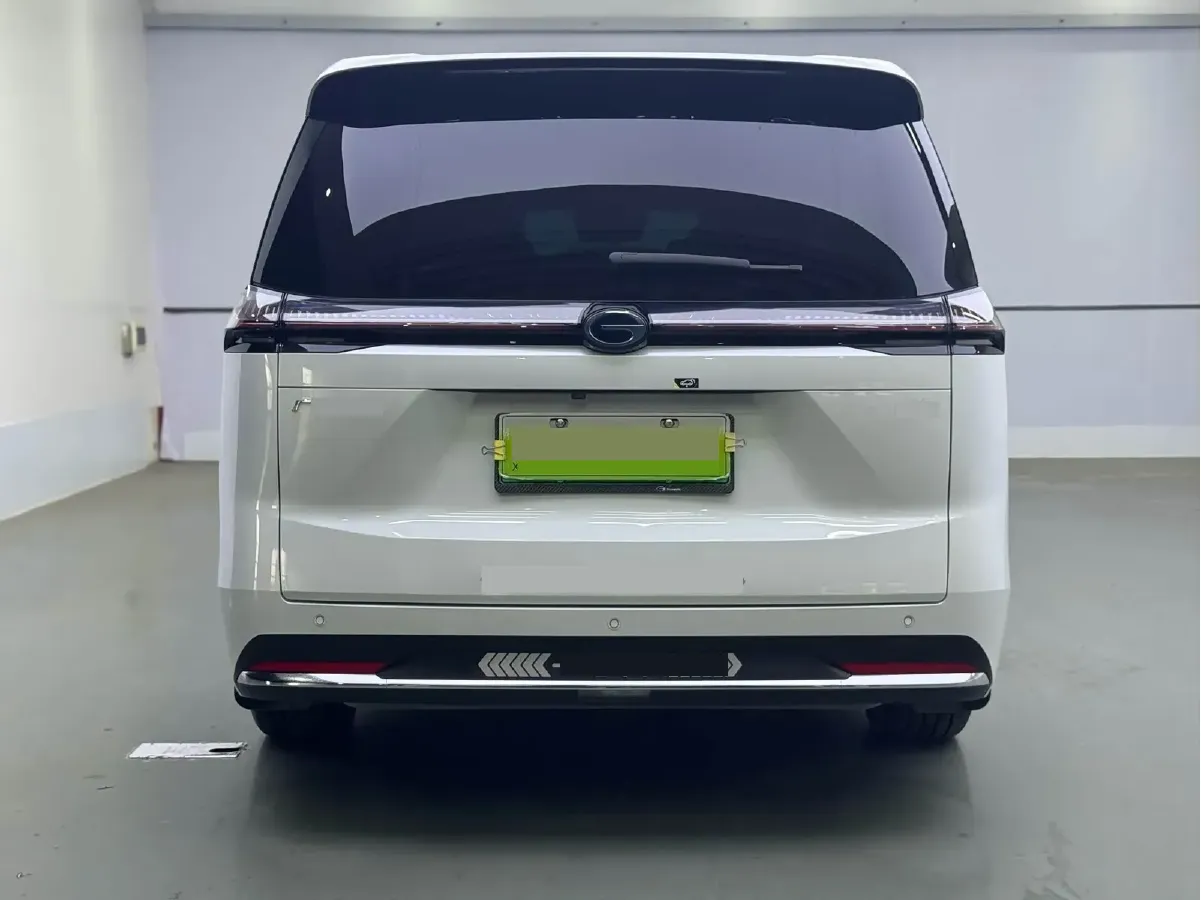 2024 GAC Trumpchi E8 2.0L 140HP L4 2DHT PHEV 25.57KWH,autocango,china used car exporter,china ev exporter,chinese used car exporter,chinese used ev exporter