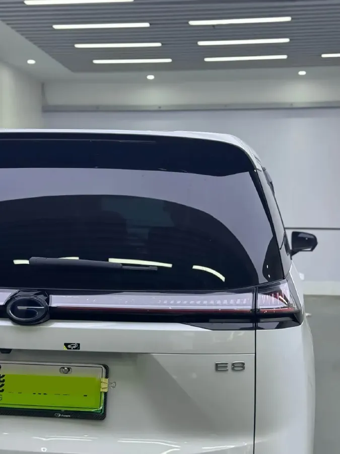 2024 GAC Trumpchi E8 2.0L 140HP L4 2DHT PHEV 25.57KWH,autocango,china used car exporter,china ev exporter,chinese used car exporter,chinese used ev exporter