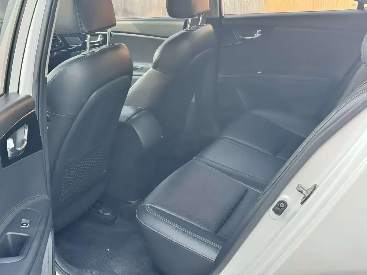 2014 Kia K4 1.8L 143HP L4 6AT,autocango,china used car exporter,china ev exporter,chinese used car exporter,chinese used ev exporter