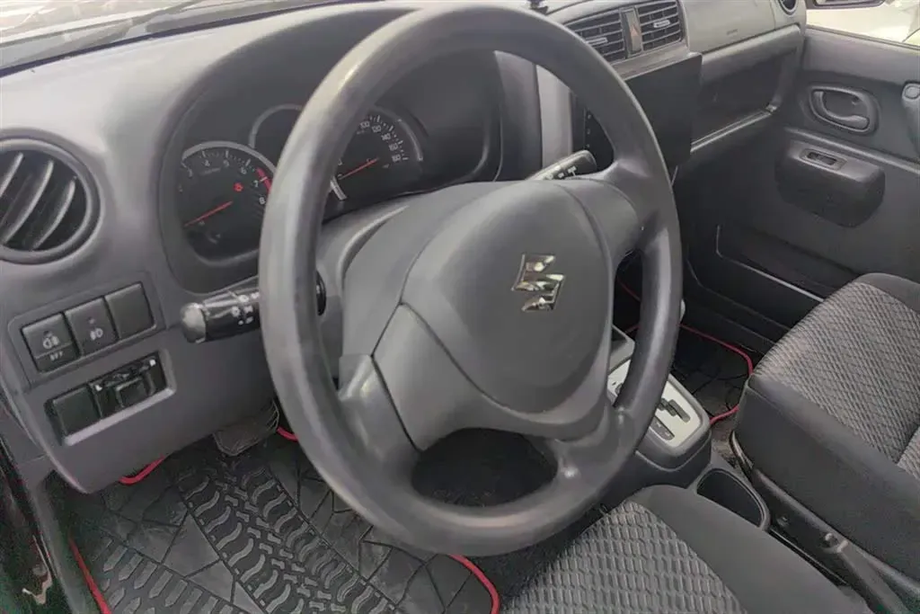 2015 Suzuki Jimny 1.3L 85HP L4 4AT,autocango,china used car exporter,china ev exporter,chinese used car exporter,chinese used ev exporter