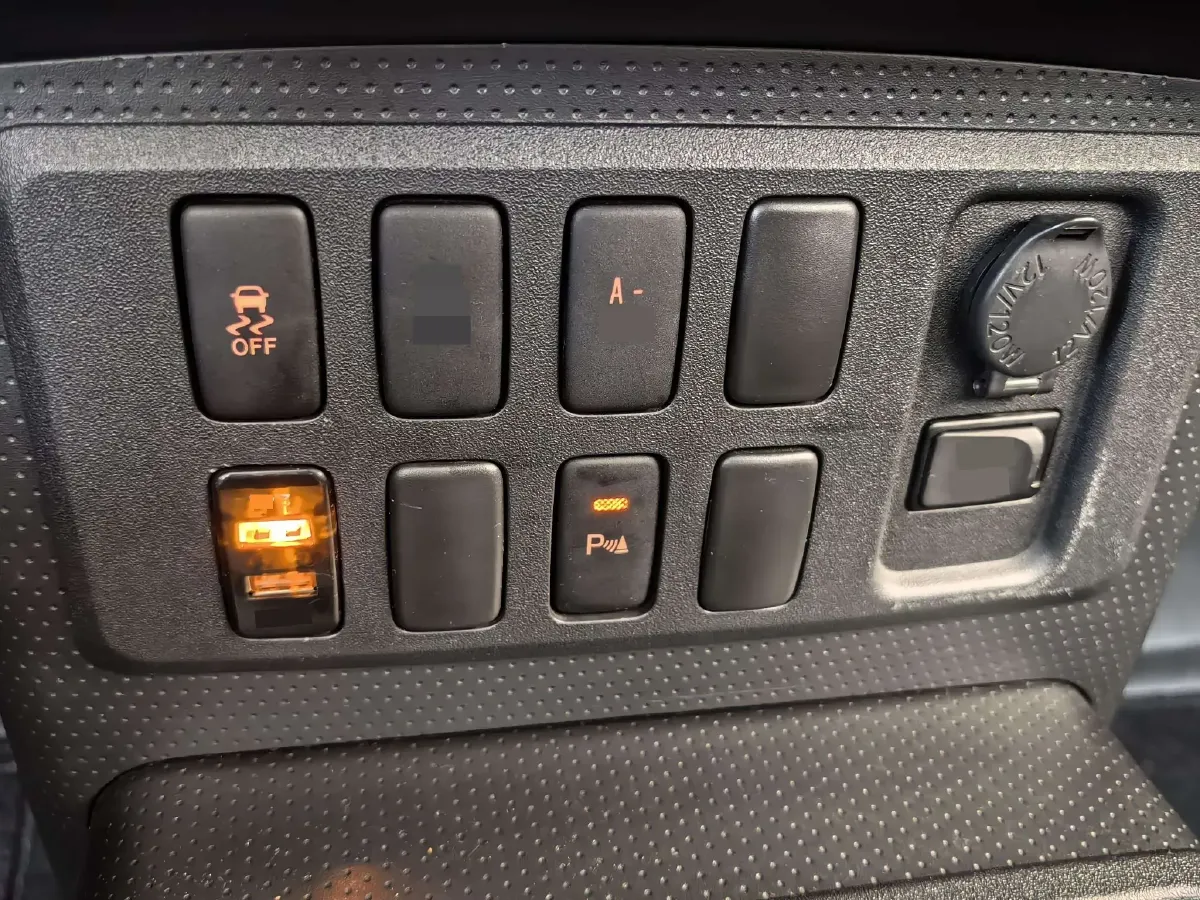 2010 Toyota FJ Cruiser 4.0L 272HP V6 5AT,autocango,china used car exporter,china ev exporter,chinese used car exporter,chinese used ev exporter