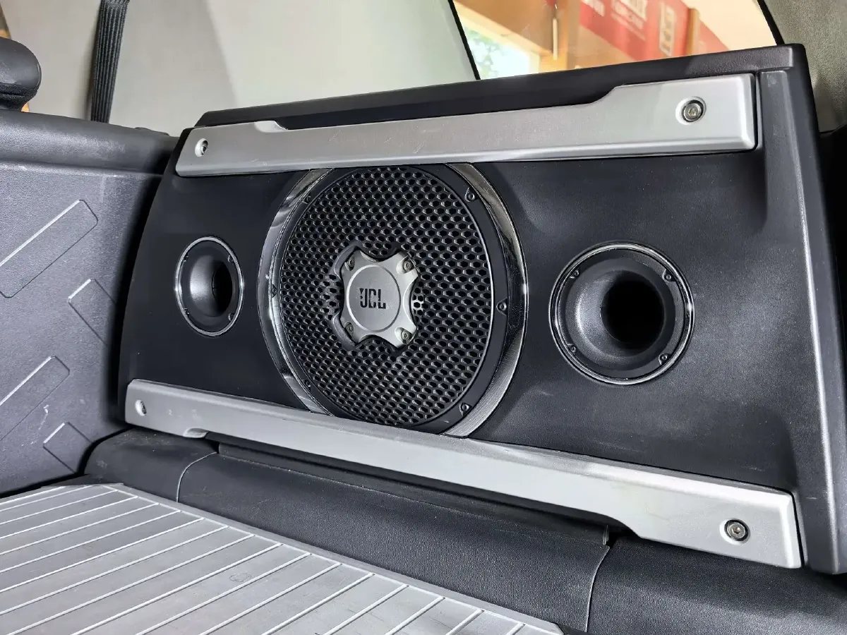 2010 Toyota FJ Cruiser 4.0L 272HP V6 5AT,autocango,china used car exporter,china ev exporter,chinese used car exporter,chinese used ev exporter