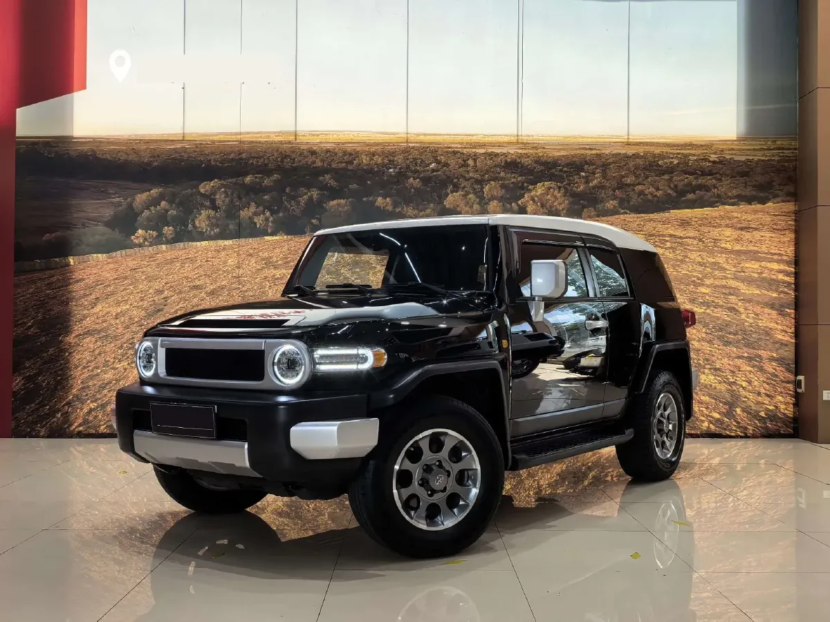 2010 Toyota FJ Cruiser 4.0L 272HP V6 5AT,autocango,china used car exporter,china ev exporter,chinese used car exporter,chinese used ev exporter