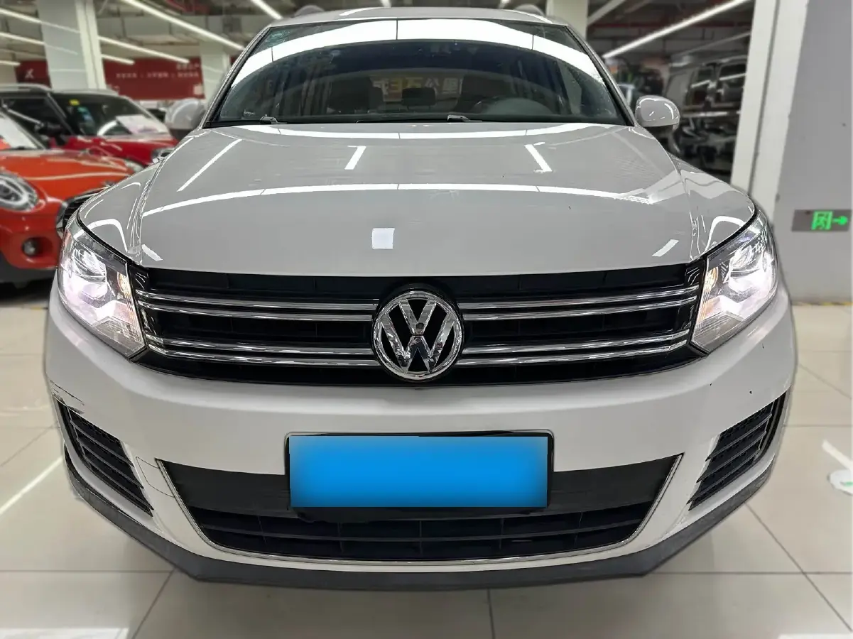 2015 Volkswagen Tiguan 1.8T 160HP L4 6AT