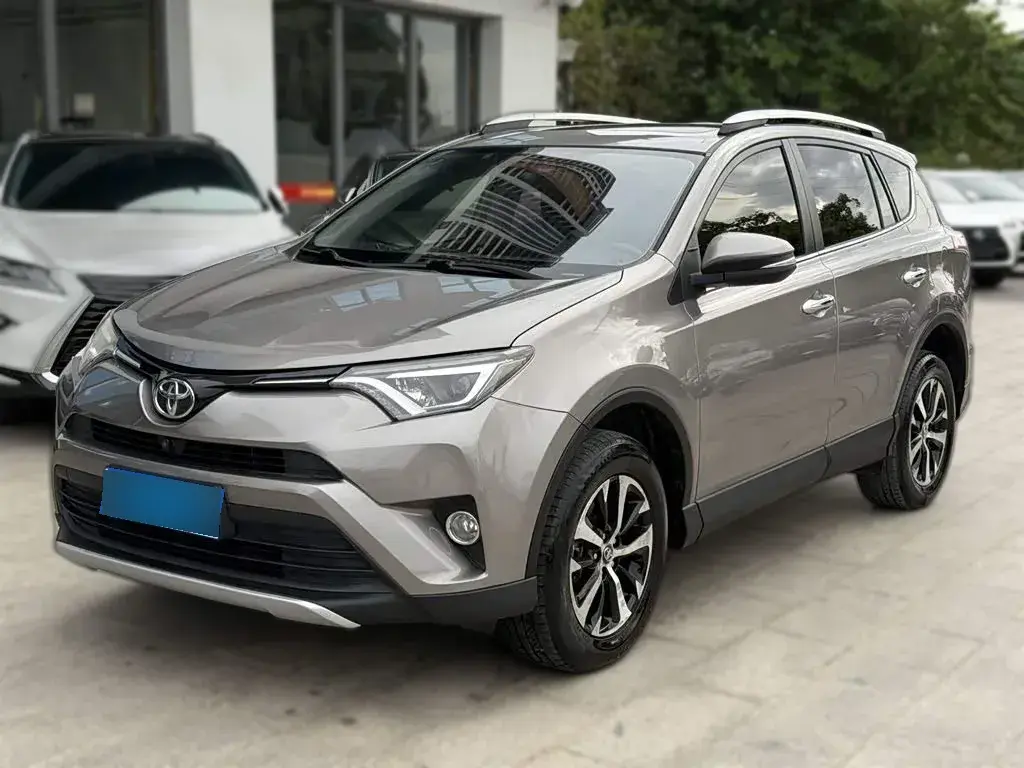 2016 Toyota RAV4 2.0L 151HP L4 CVT