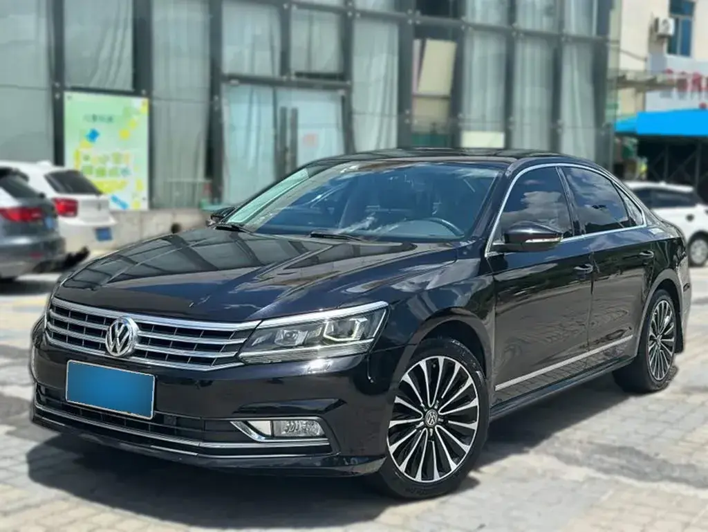 2016 Volkswagen Passat 1.8T 180HP L4 7DCT