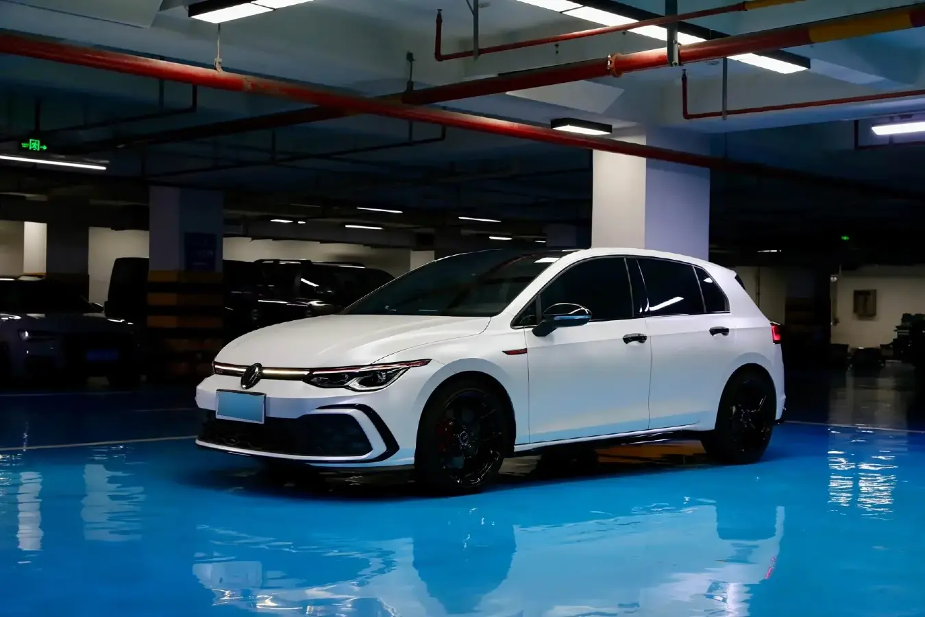 2023 Volkswagen GolfGTI 2.0T 220HP L4 7DCT