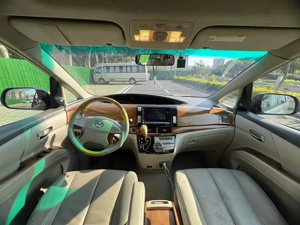 2006 Toyota Previa 2.4L 170HP L4 4AT,autocango,china used car exporter,china ev exporter,chinese used car exporter,chinese used ev exporter