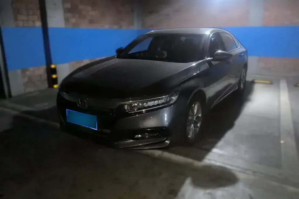 2018 Honda Accord 1.5T 194HP L4 CVT