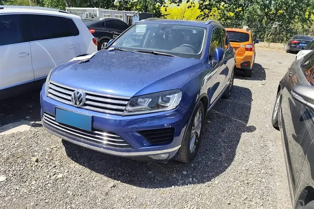 2017 Volkswagen Touareg 3.0T 320HP V6 8AT
