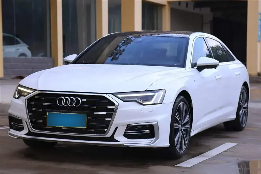 2021 Audi A6L 2.0T 190HP L4 7DCT