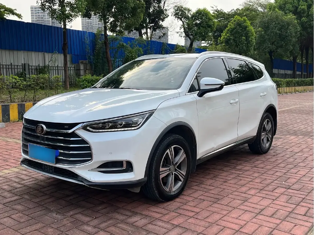 2018 BYD Tang 2.0T 205HP L4 6AT