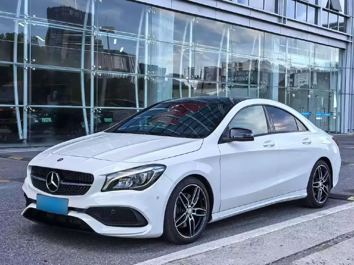 2016 Mercedes-Benz CLA Class 2.0T 184HP L4 7DCT