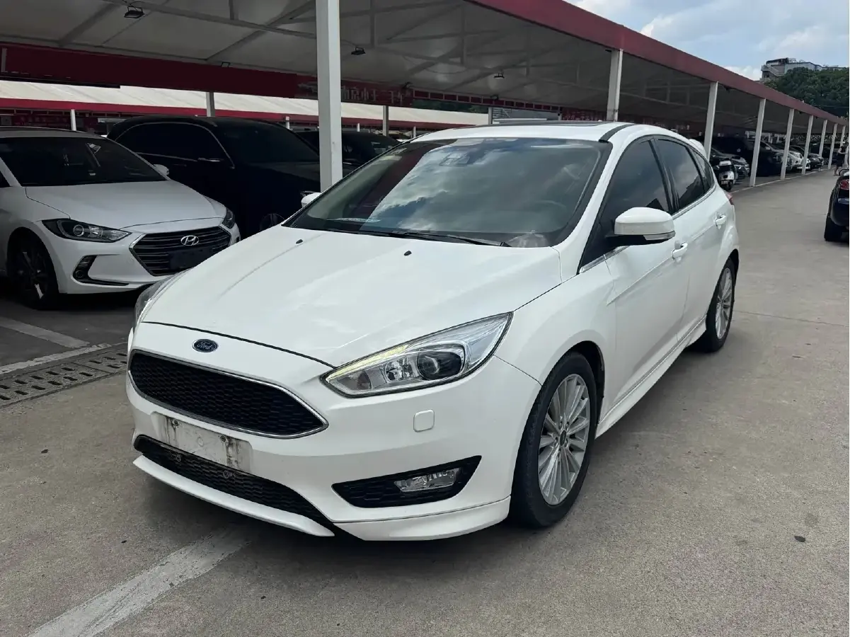 2018 Ford Focus 1.5T 181HP L4 6AT
