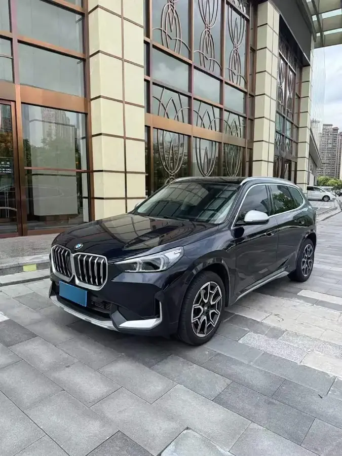 2023 BMW X1 2.0T 204HP L4 7DCT