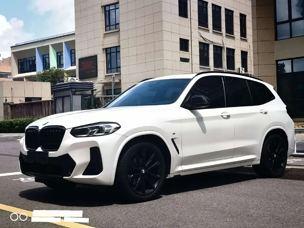 2022 BMW X3 2.0T 252HP L4 8AT
