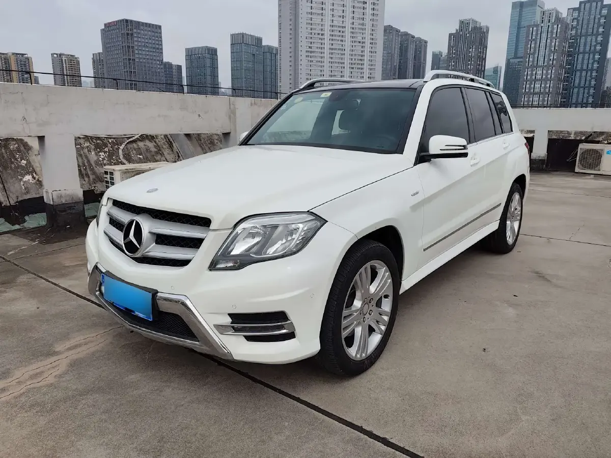 2015 Mercedes-Benz GLK Class 2.0T 211HP L4 7AT