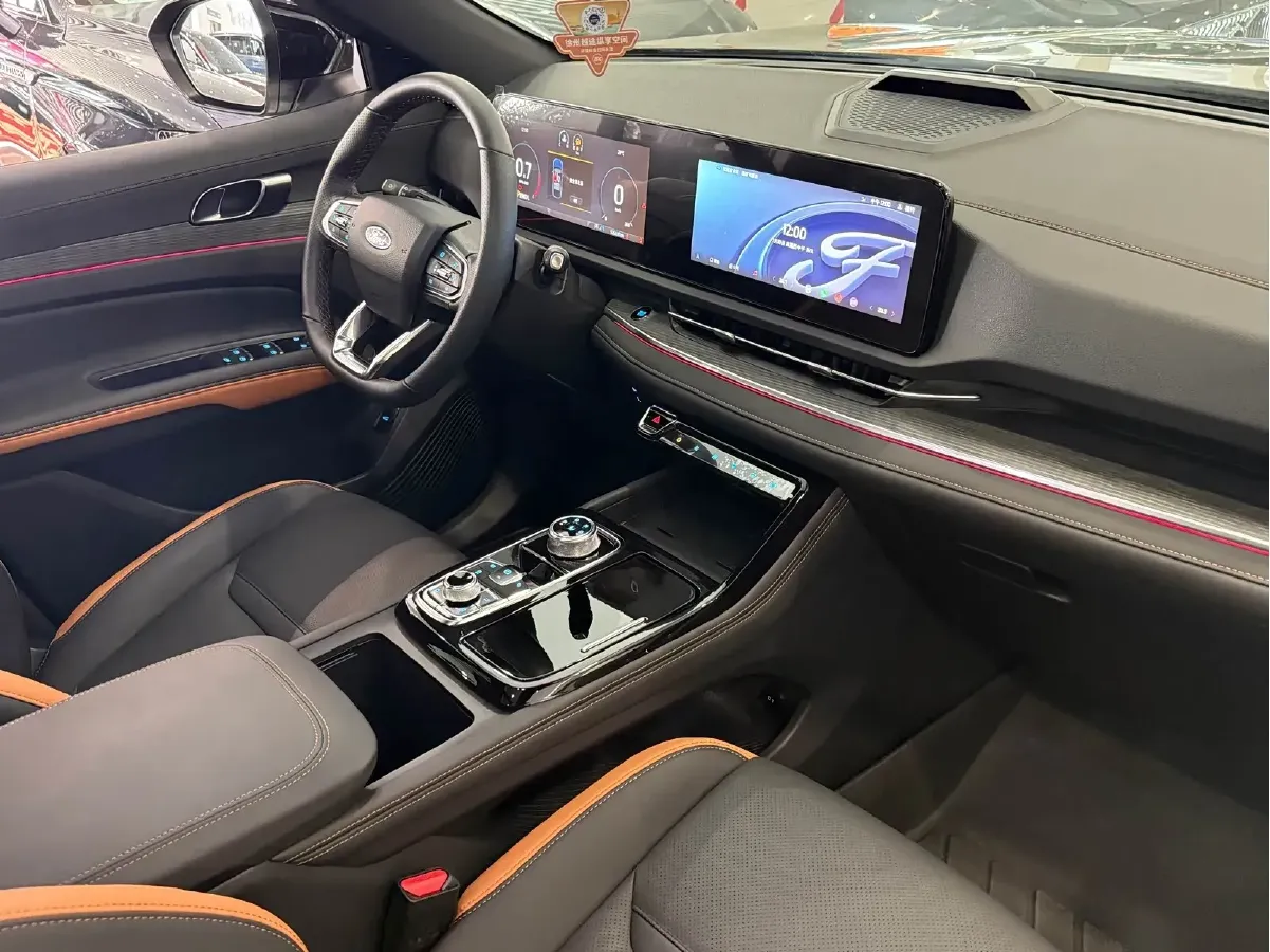 2025 Ford Equator Sport 1.5T 170HP L4 7DCT,autocango,china used car exporter,china ev exporter,chinese used car exporter,chinese used ev exporter