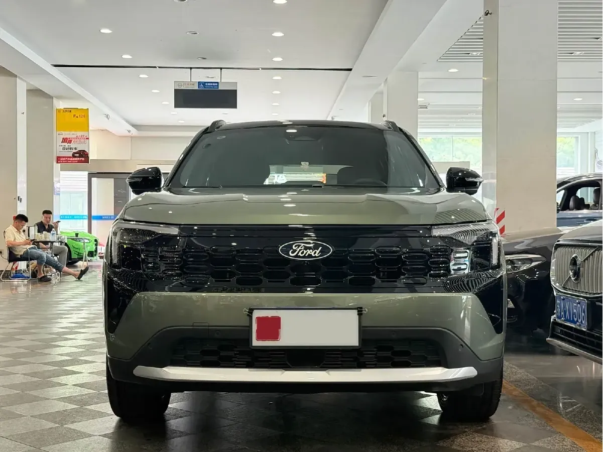 2025 Ford Equator Sport 1.5T 170HP L4 7DCT,autocango,china used car exporter,china ev exporter,chinese used car exporter,chinese used ev exporter