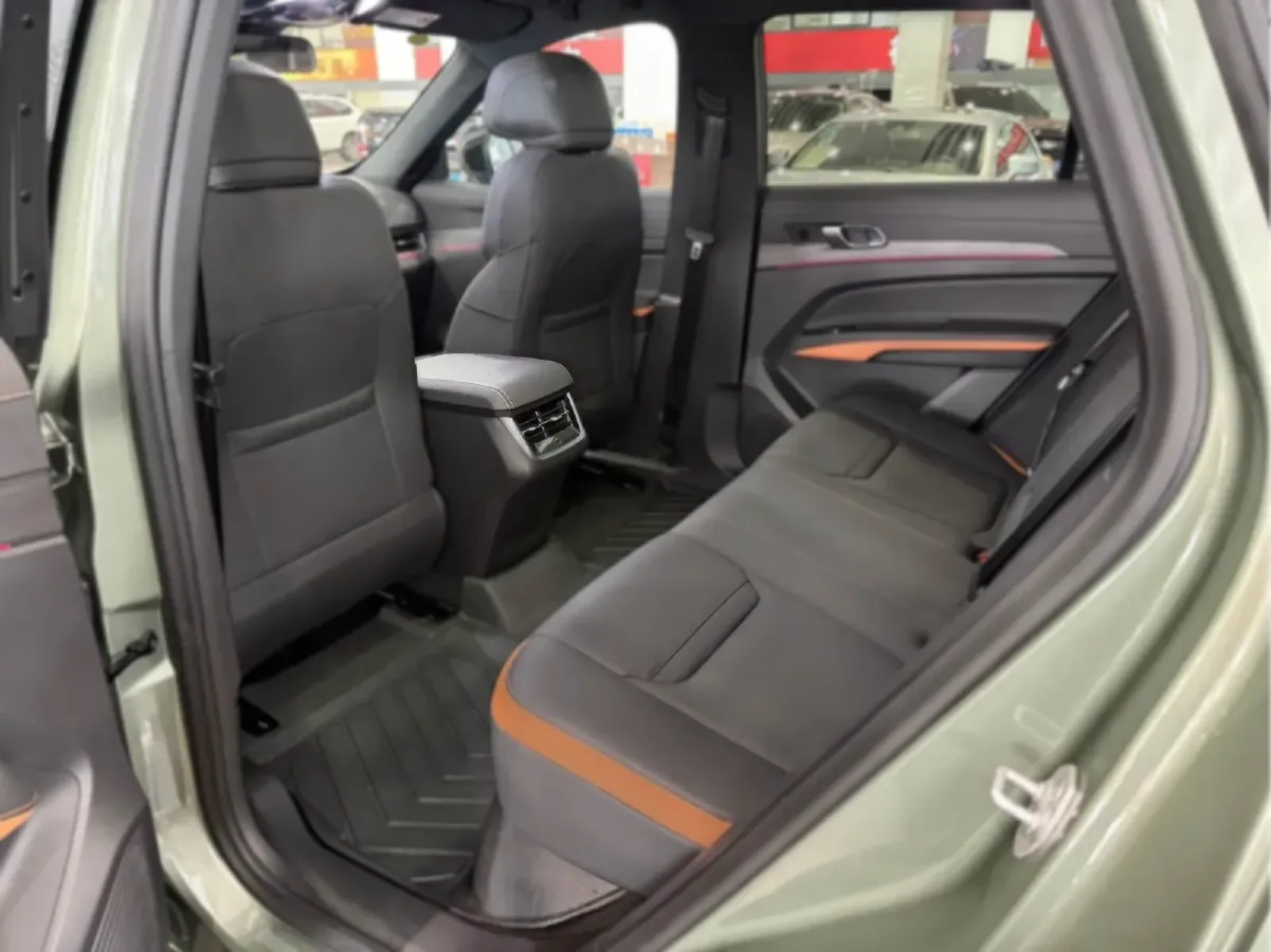 2025 Ford Equator Sport 1.5T 170HP L4 7DCT,autocango,china used car exporter,china ev exporter,chinese used car exporter,chinese used ev exporter