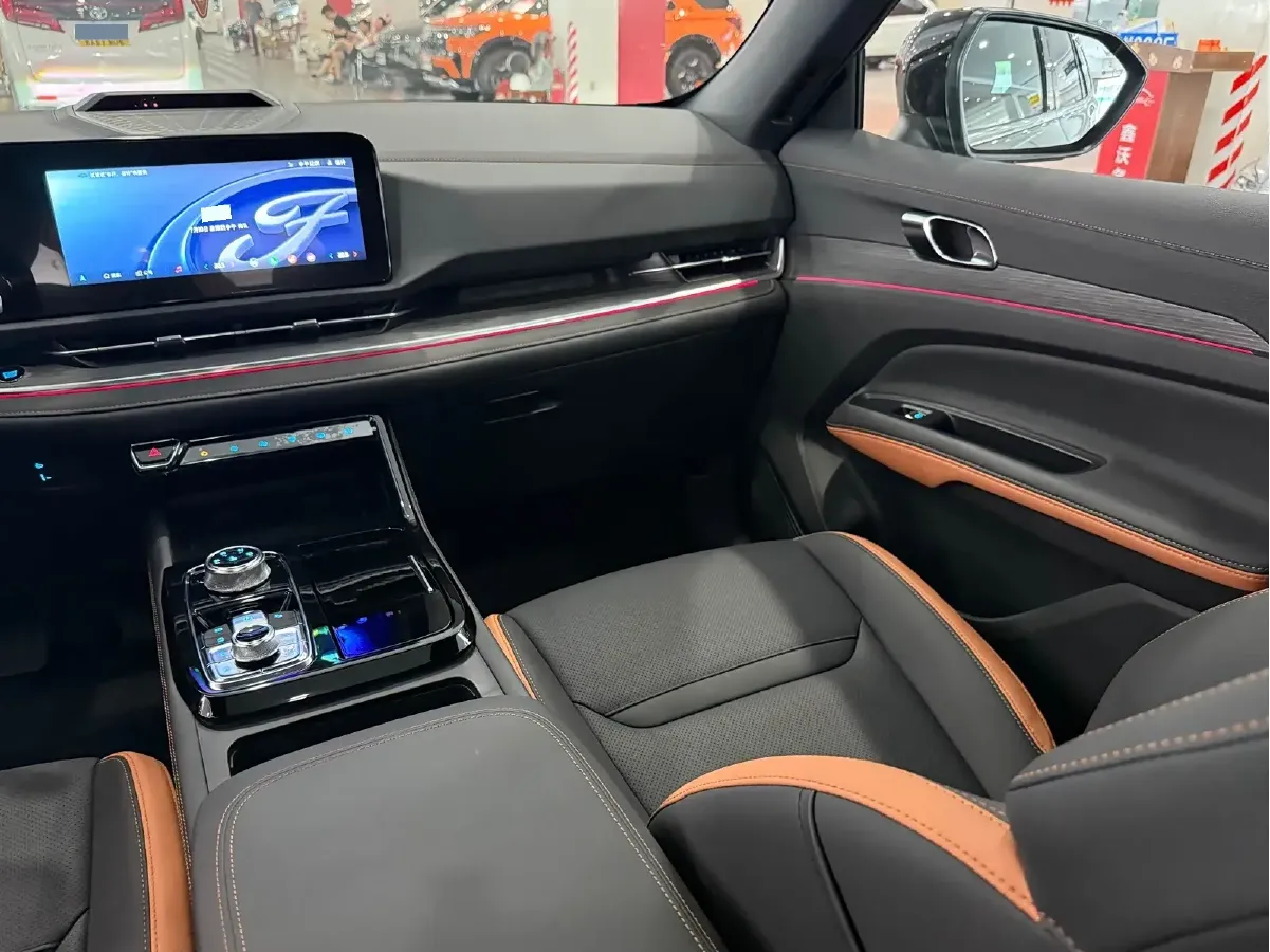 2025 Ford Equator Sport 1.5T 170HP L4 7DCT,autocango,china used car exporter,china ev exporter,chinese used car exporter,chinese used ev exporter