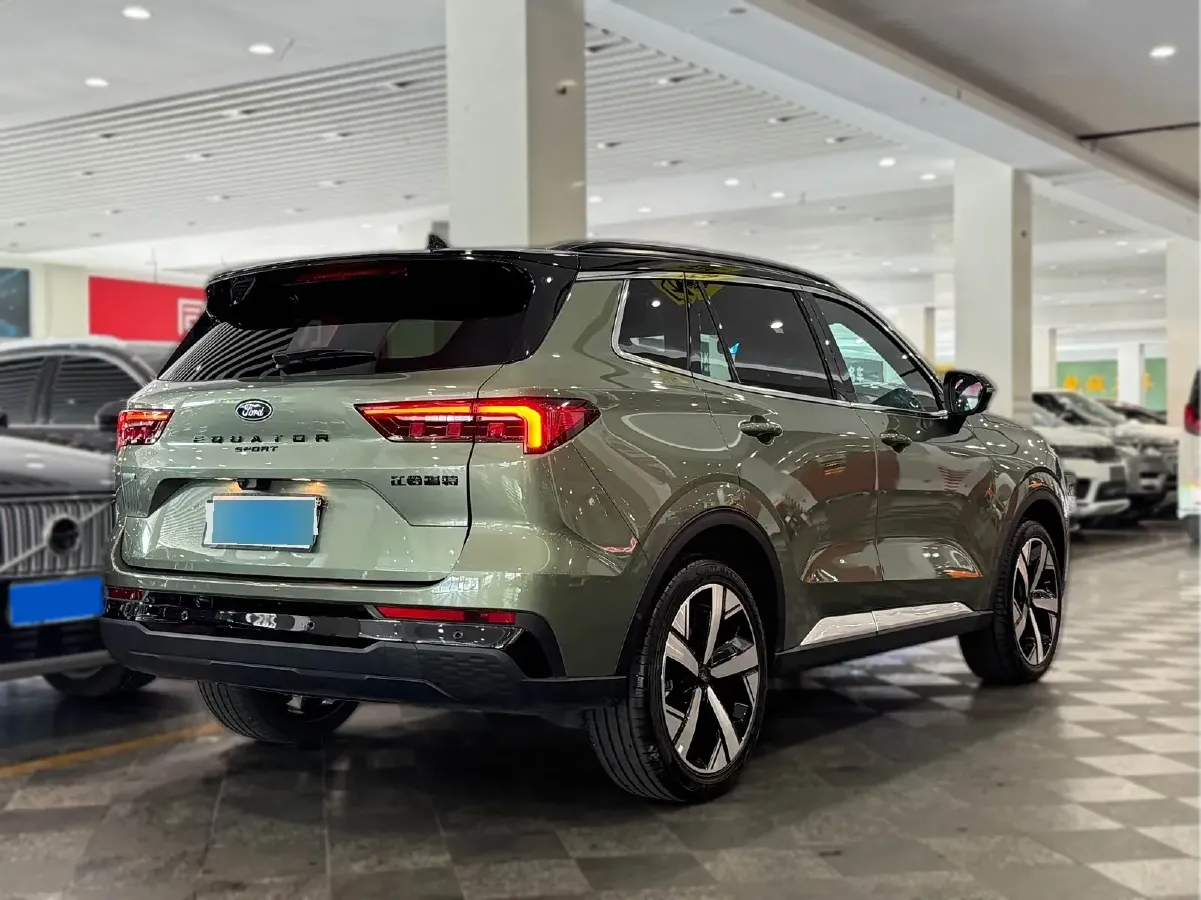 2025 Ford Equator Sport 1.5T 170HP L4 7DCT,autocango,china used car exporter,china ev exporter,chinese used car exporter,chinese used ev exporter