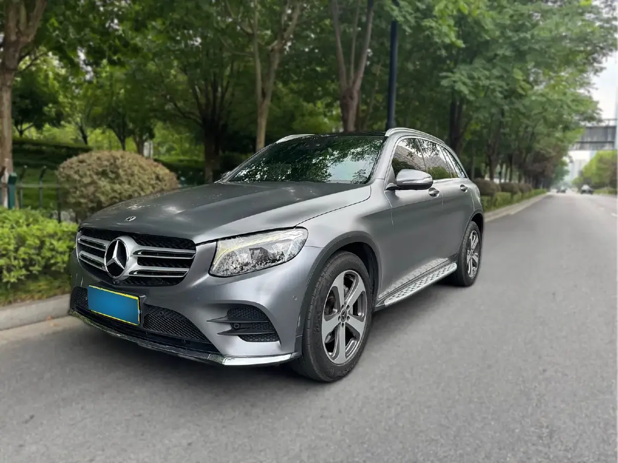 2017 Mercedes-Benz GLC Class 2.0T 245HP L4 9AT