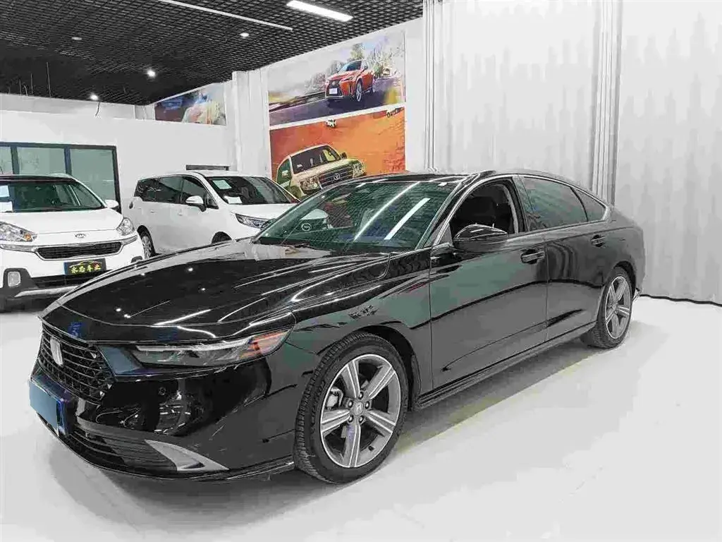 2023 Honda Accord 1.5T 192HP L4 CVT