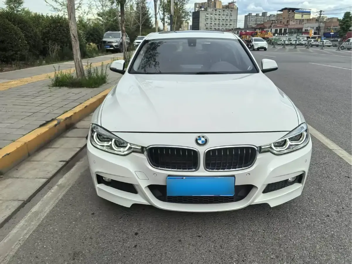 2019 BMW 3 Series 2.0T 184HP L4 8AT