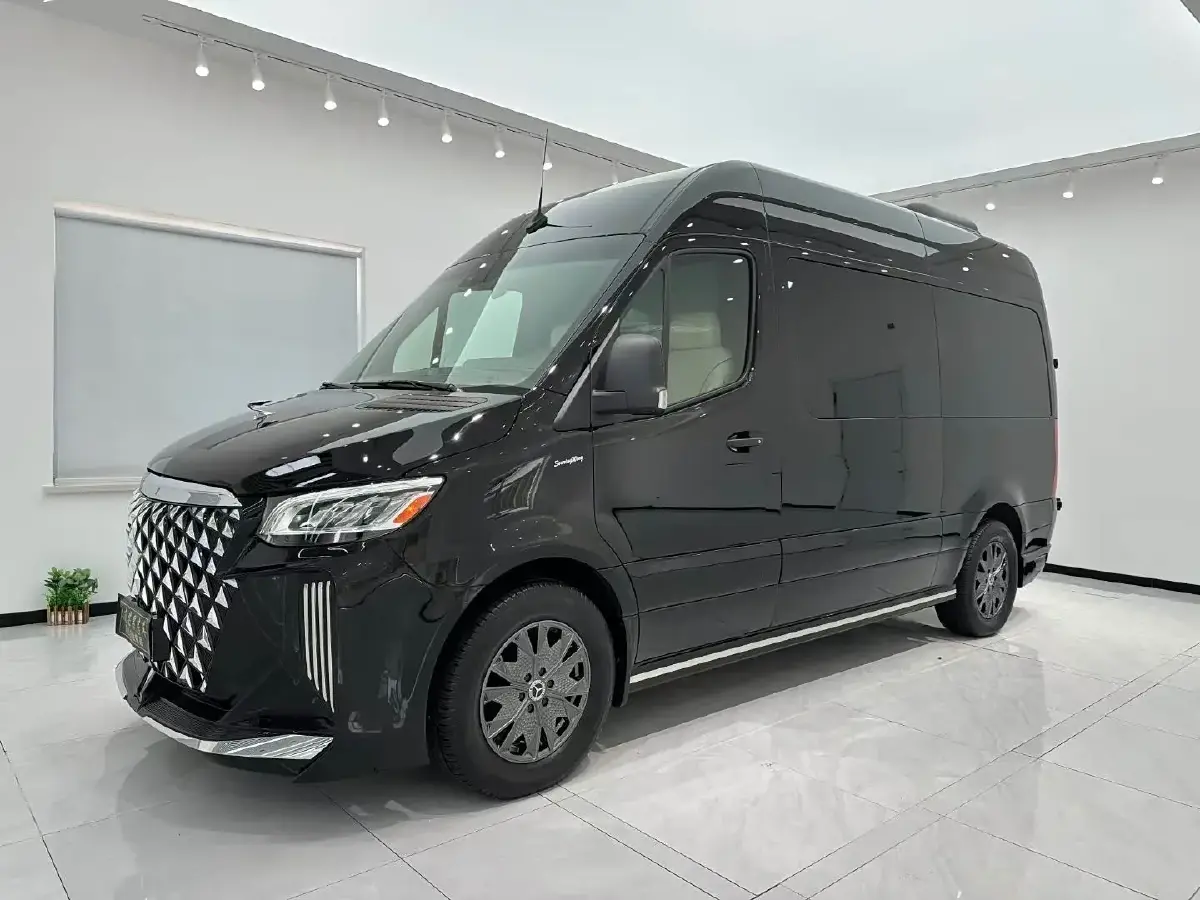 2022 ChangAn CS75 Plus 2.0T 233HP L4 8AT